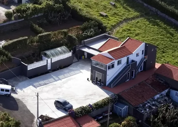 Paradise Ii 圣克鲁什达什弗洛里什